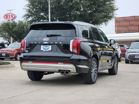 Used 2025 Hyundai Palisade Calligraphy image 8