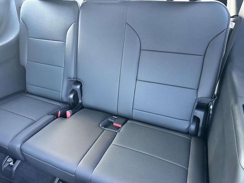Used 2025 Chevrolet Traverse High Country w/ LPO, Floor Liner Package image 20