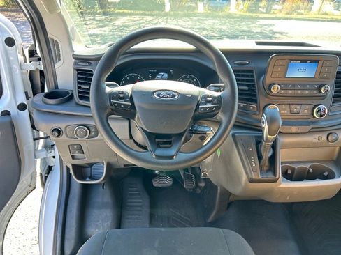 Used 2024 Ford Transit 250 Low Roof w/ Exterior Upgrade Package image 15