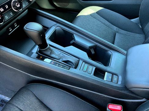 Used 2023 Honda Accord EX image 17
