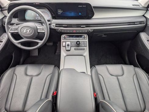 Used 2024 Hyundai Palisade SEL FWD image 5