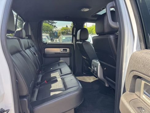 Used 2014 Ford F150 FX4 w/ Equipment Group 402A Luxury AWD/4WD image 16