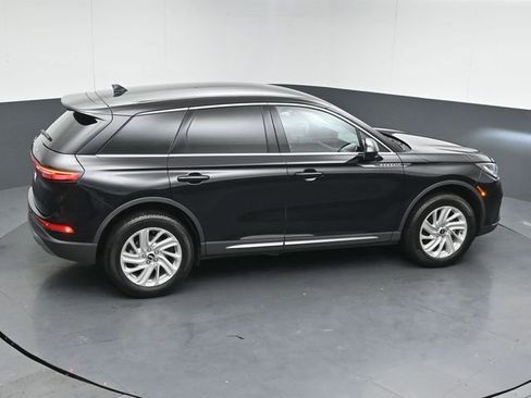 Certified 2024 Lincoln Corsair AWD image 42