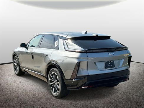 New 2025 Cadillac Lyriq Sport image 4