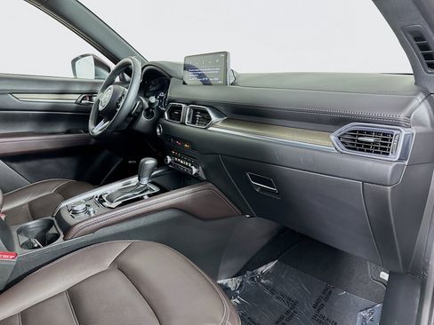 Used 2025 MAZDA CX-5 Signature image 31