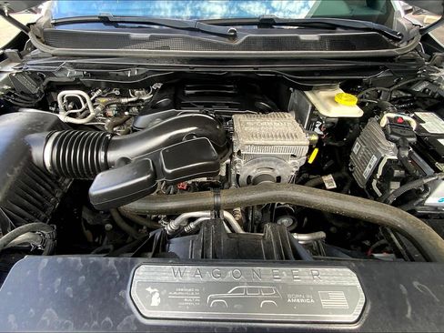 Used 2022 Jeep Wagoneer Series II image 11