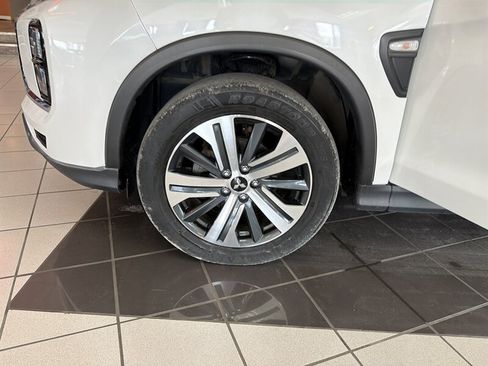 Used 2021 Mitsubishi Outlander Sport SE AWD/4WD image 25