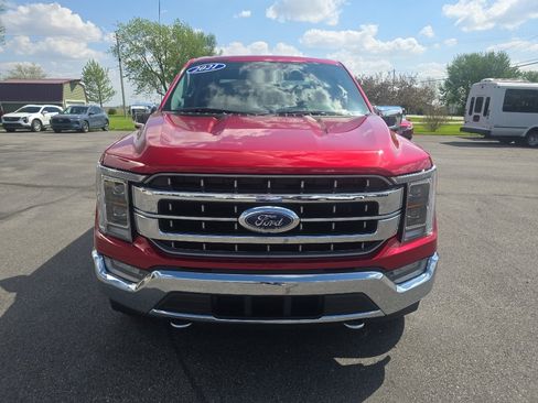 Used 2021 Ford F150 Lariat w/ Equipment Group 502A High AWD/4WD image 3