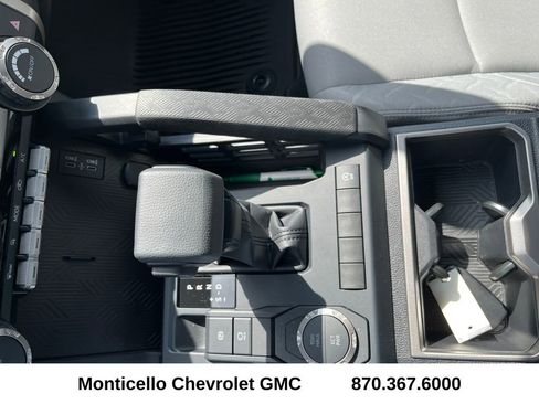 Used 2024 Toyota Tacoma SR5 image 11