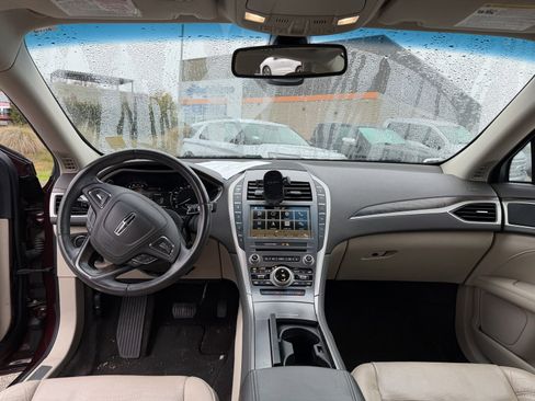 Used 2017 Lincoln MKZ Reserve w/ Technology Package image 11