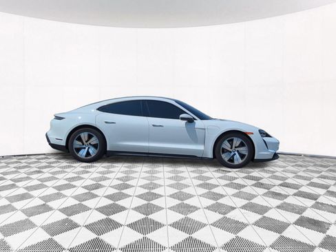 Used 2023 Porsche Taycan RWD image 5