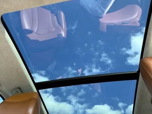 Used 2018 Audi Q7 3.0T Prestige image 25