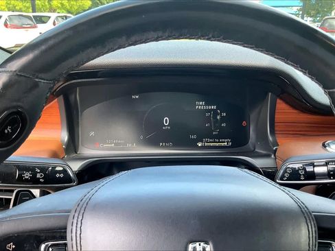 Used 2020 Lincoln Aviator Reserve w/ Equipment Group 202A AWD/4WD image 25
