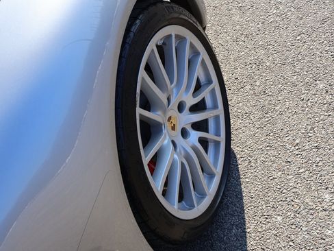 Used 2012 Porsche 911 Carrera 4S image 36