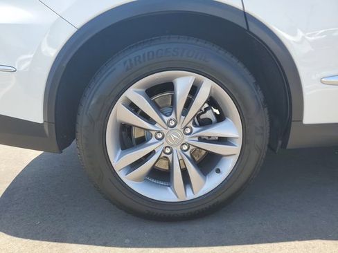 Used 2022 Acura MDX SH-AWD image 5