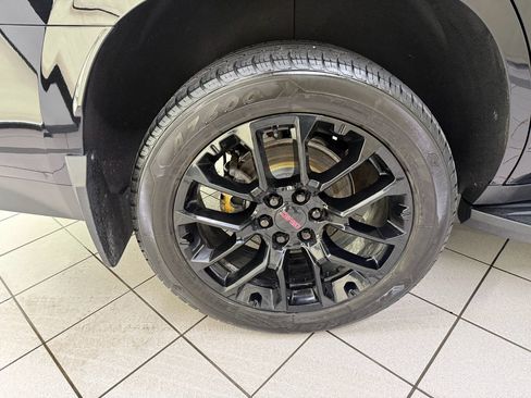 Certified 2023 GMC Yukon SLE AWD/4WD image 16