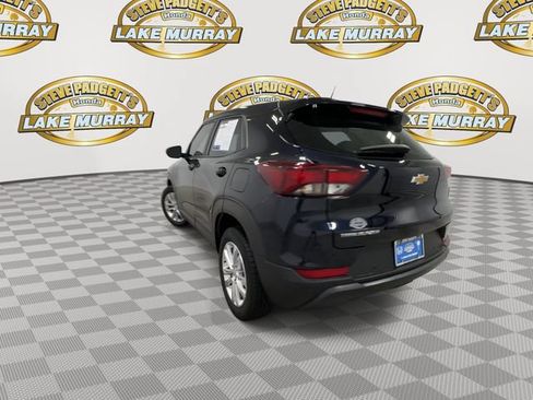 Used 2021 Chevrolet TrailBlazer LS FWD image 9