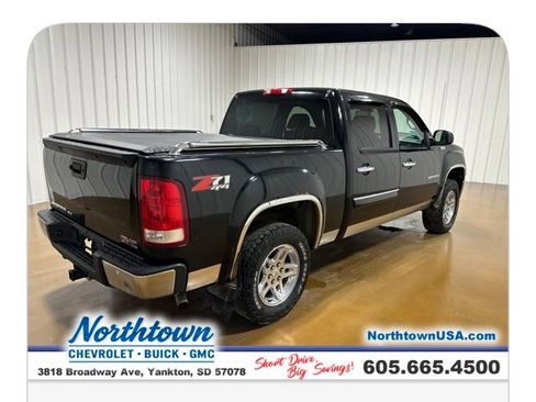 Used 2009 GMC Sierra 1500 SLT w/ All-Terrain Package image 6