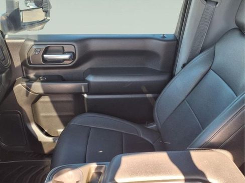 Used 2023 Chevrolet Silverado 2500 W/T w/ WT Fleet Convenience Package image 10