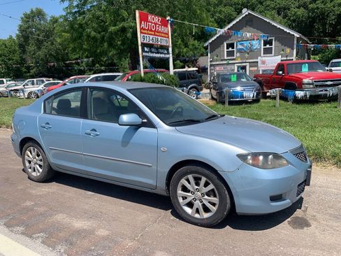 Used 2007 MAZDA MAZDA3 i Touring image 2
