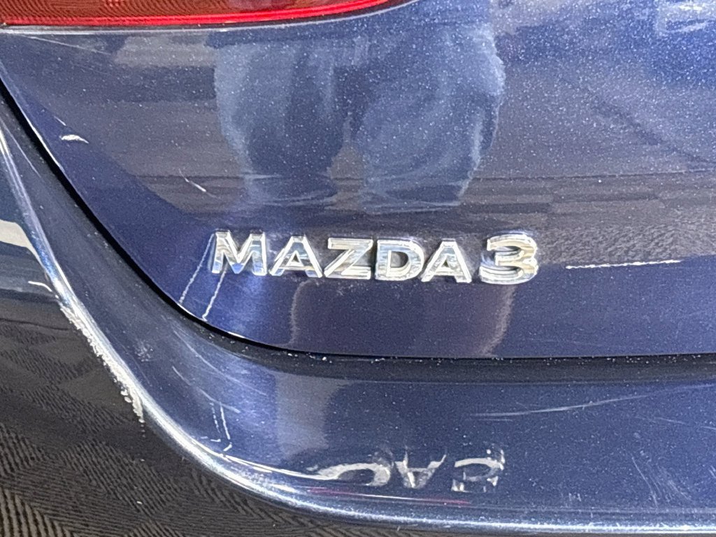 Used 2024 MAZDA MAZDA3 s FWD image 23
