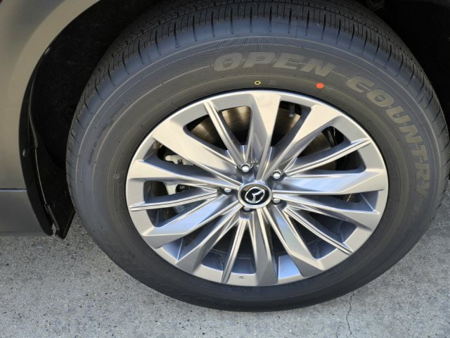 Used 2025 MAZDA CX-90 3.3 Turbo w/ Preferred Package AWD/4WD image 4