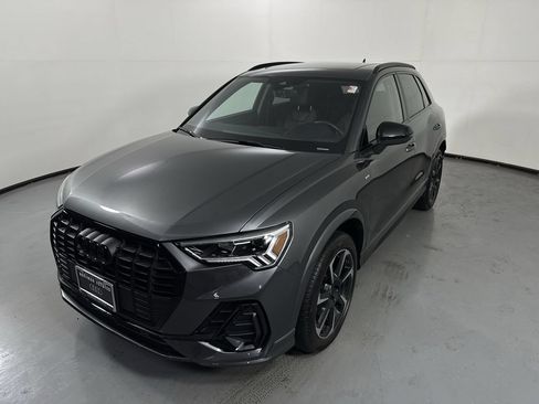 Used 2025 Audi Q3 2.0T Premium Plus w/ Premium Plus Package AWD/4WD image 32