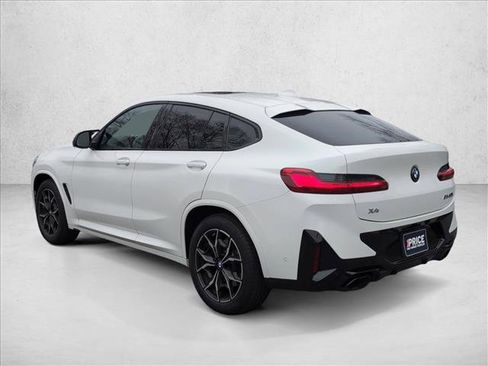 Used 2024 BMW X4 M40i image 8