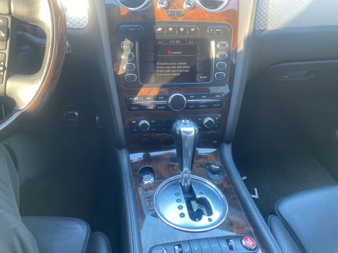 Used 2006 Bentley Flying Spur Flying Spur image 17