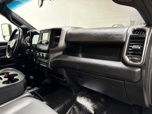 Used 2022 RAM 5500 Tradesman image 22