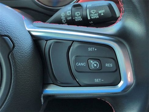 Certified 2021 Jeep Wrangler Unlimited Rubicon w/ Xtreme Recon 35" Tire Package image 26