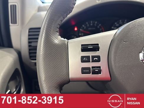 Certified 2018 Nissan Frontier SV w/ Value Truck Package AWD/4WD image 27