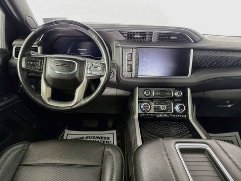 Used 2023 GMC Yukon Denali w/ Denali Reserve Package AWD/4WD image 23