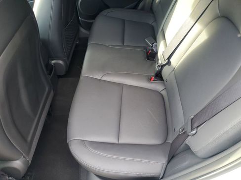 Used 2023 Hyundai Kona Limited image 13