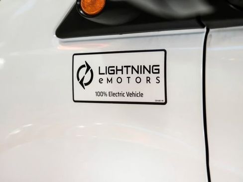Used 2022 Ford Transit 350 148 High Roof Extended DRW RWD image 45
