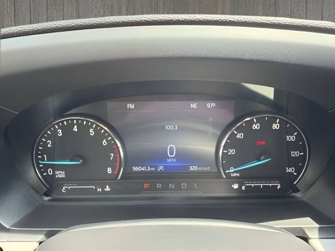 Used 2024 Ford Explorer XLT AWD/4WD image 42