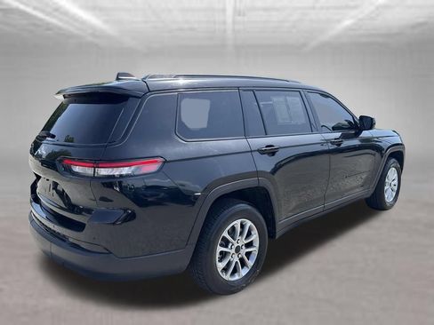Used 2023 Jeep Grand Cherokee L Laredo AWD/4WD image 4
