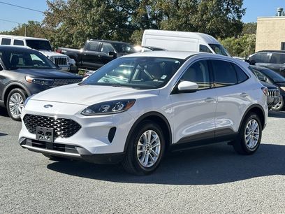 Used 2021 Ford Escape SE w/ Convenience Package