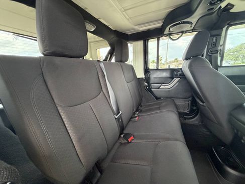 Used 2013 Jeep Wrangler Unlimited Sport AWD/4WD image 16
