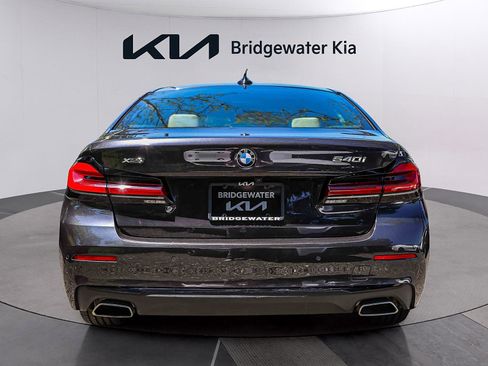 Used 2023 BMW 540i xDrive w/ Premium Package AWD/4WD image 5