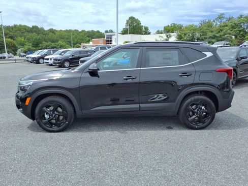 New 2026 Kia Seltos EX image 7