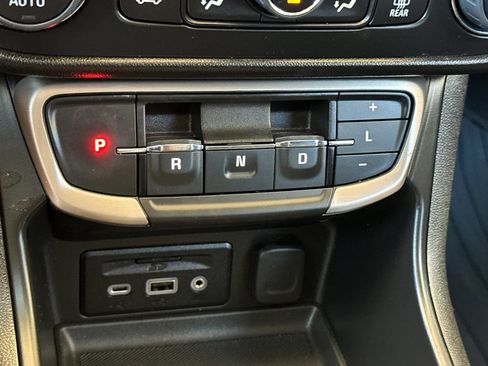 Certified 2023 GMC Terrain Denali AWD/4WD image 23