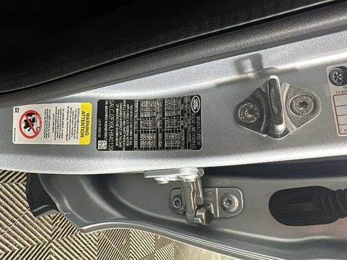 Used 2020 Land Rover Discovery Sport S AWD/4WD image 12