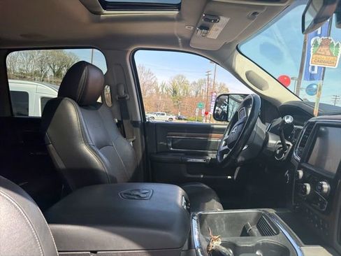 Used 2017 RAM 2500 Laramie w/ Sport Appearance Group image 14