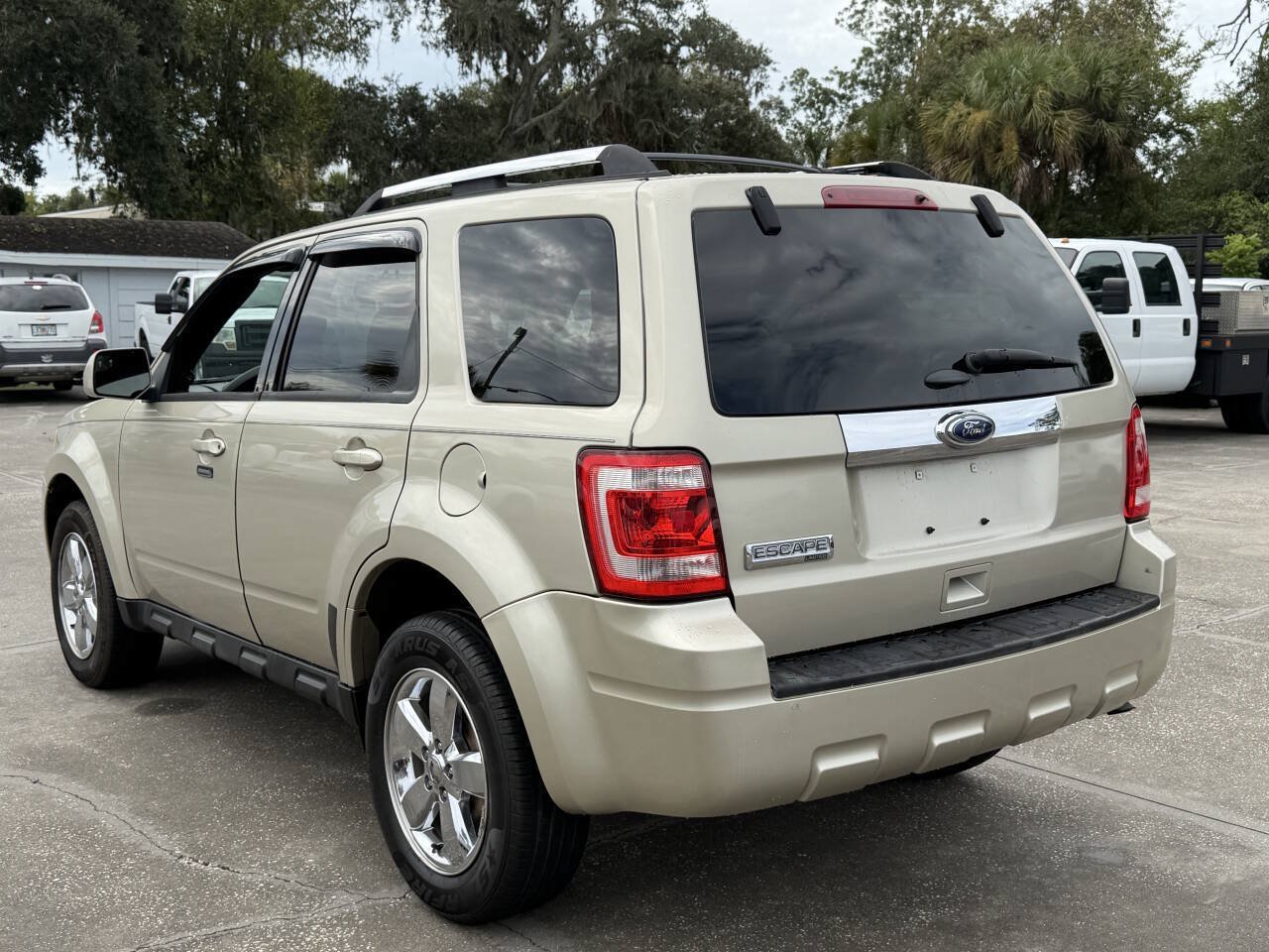 Used 2012 Ford Escape Limited FWD image 6