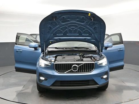 Used 2023 Volvo XC40 B5 Plus w/ Driver Assist Package AWD/4WD image 53