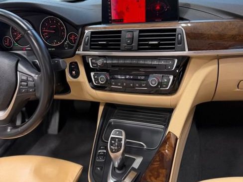 Used 2019 BMW 440i Convertible RWD image 25
