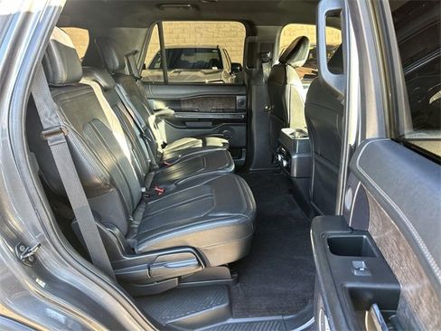 Used 2021 Ford Expedition Limited image 26