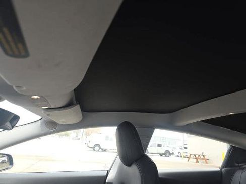 Used 2021 Tesla Model 3 Long Range image 13