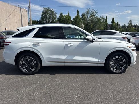 New 2026 Genesis Electrified GV70 image 8